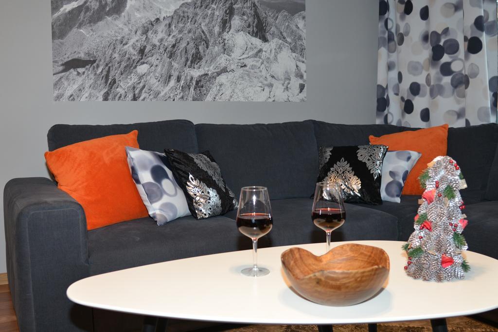Apartament Ornak ザコパネ エクステリア 写真